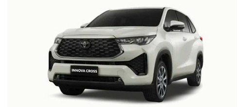Toyota Innova Cross Quảng Nam
